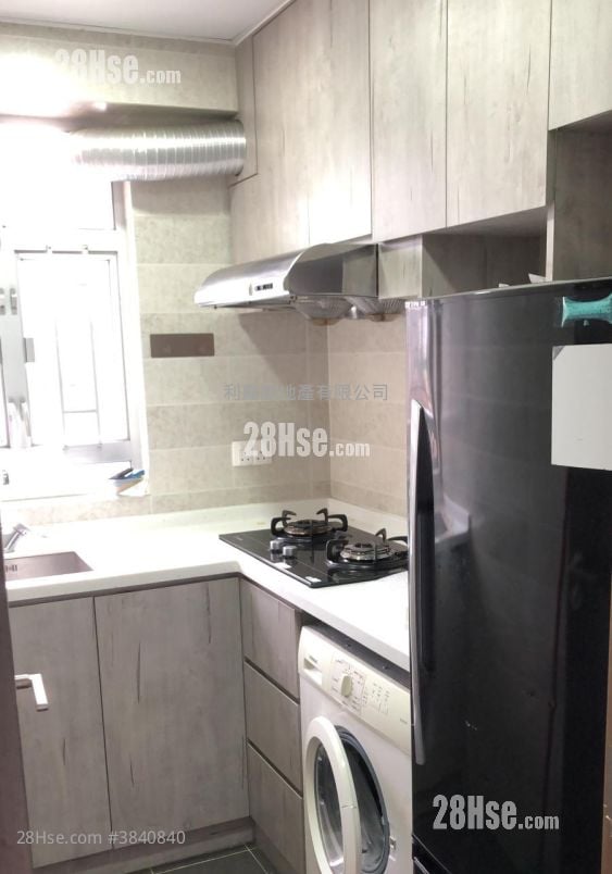 Jubilee Garden Rental 2 Bedrooms , 1 Bathroom 498 ft²