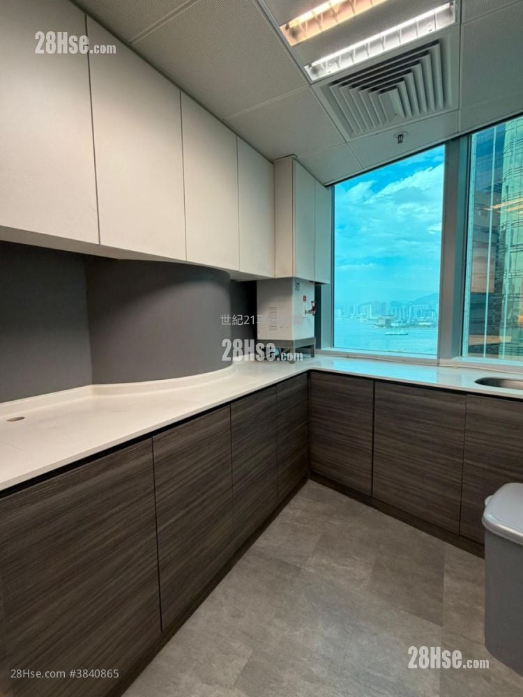 Golden Centre Rental