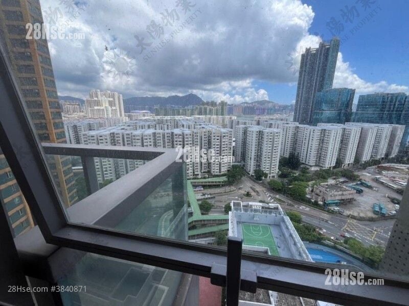 维港星岸 售盘 3 房 728 平方尺