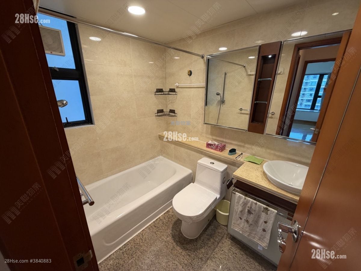 Park Island Sell 2 Bedrooms , 1 Bathroom 532 ft²