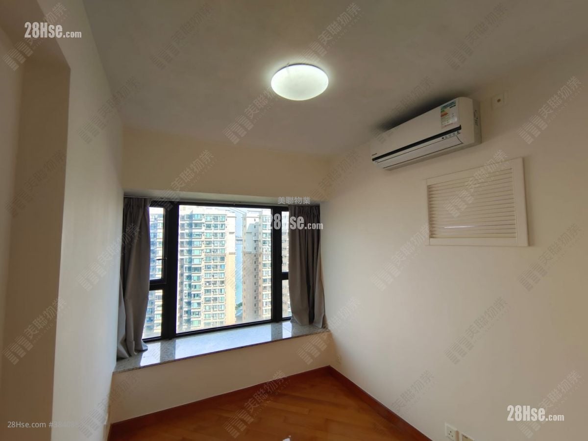 Park Island Sell 2 Bedrooms , 1 Bathroom 532 ft²