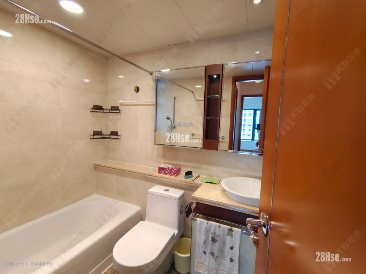 Park Island Sell 2 Bedrooms , 1 Bathroom 532 ft²