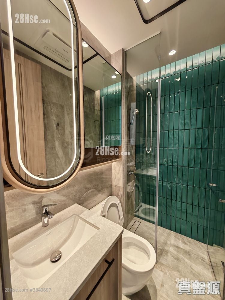 Hava Sell 1 Bedroom 286 ft²
