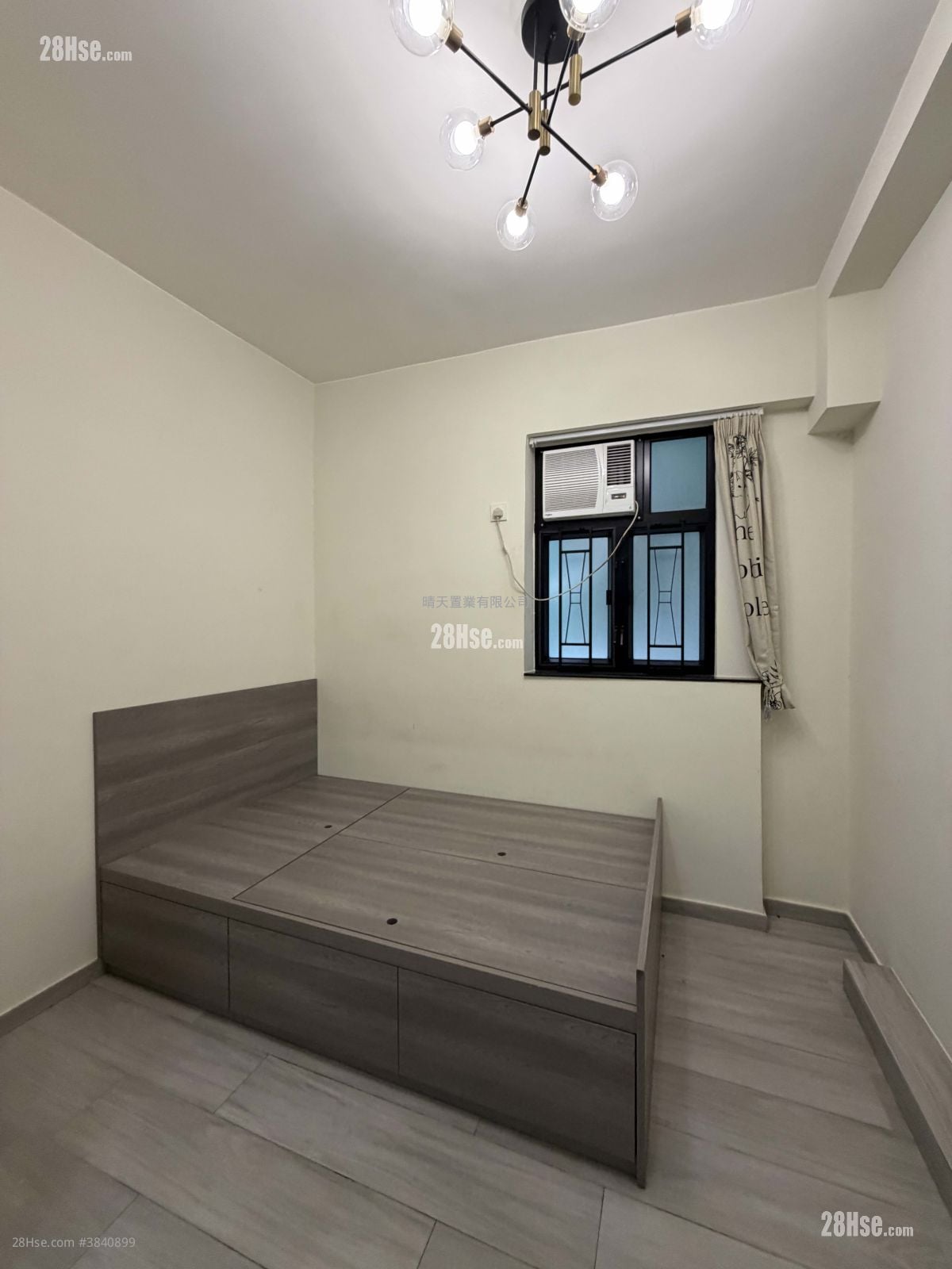 Man Wah Building Rental 1 Bedroom , 1 Bathroom 130 ft²