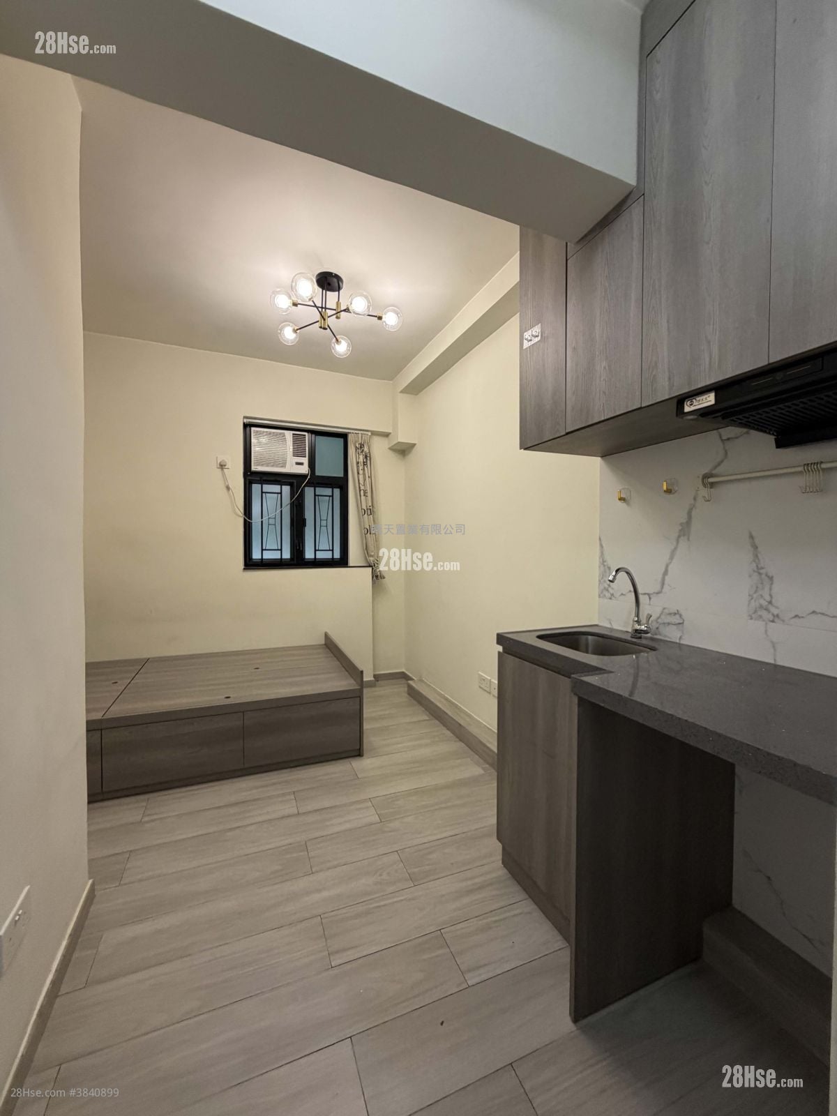 Man Wah Building Rental 1 Bedroom , 1 Bathroom 130 ft²