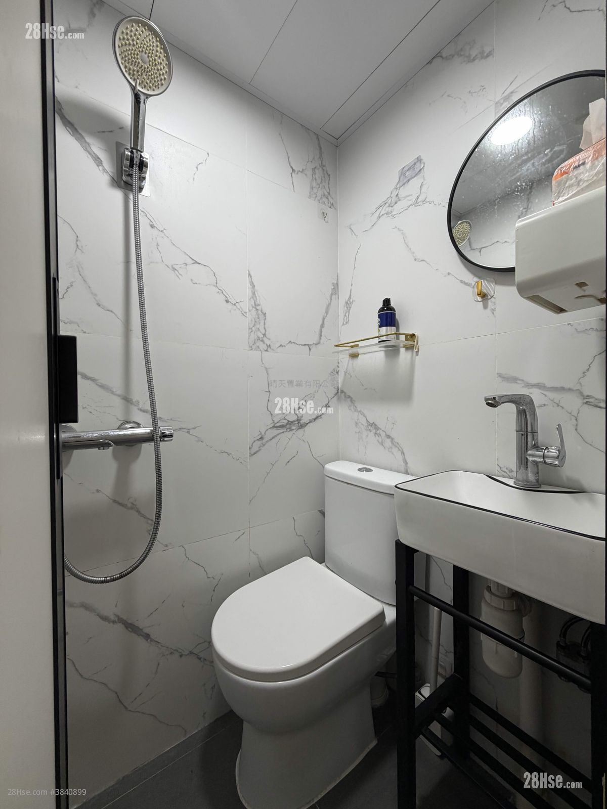 Man Wah Building Rental 1 Bedroom , 1 Bathroom 130 ft²