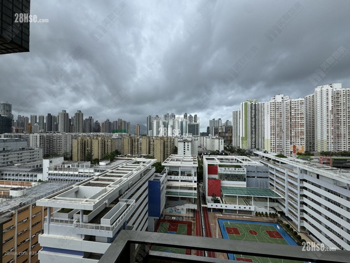 Residence 228 Sell 2 Bedrooms , 1 Bathroom 433 ft²