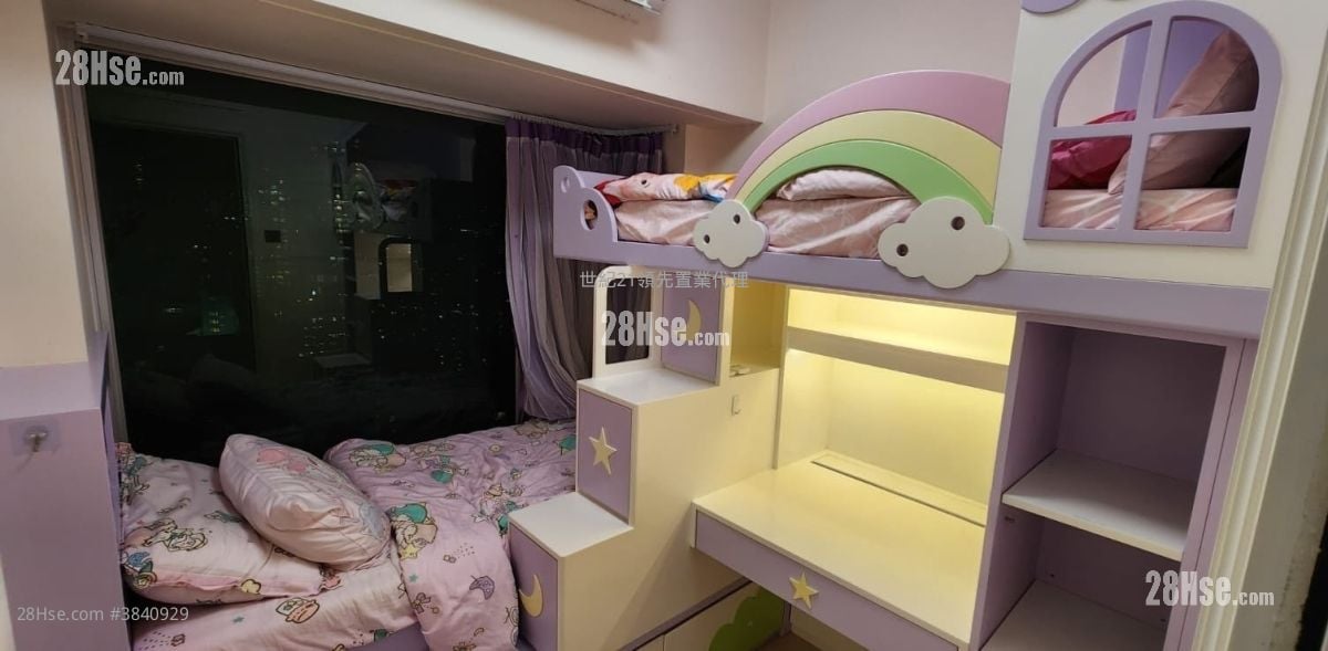 Sky Tower Sell 2 Bedrooms , 1 Bathroom 521 ft²