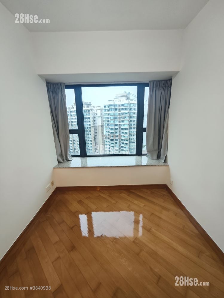 Park Island Sell 2 Bedrooms , 1 Bathroom 532 ft²
