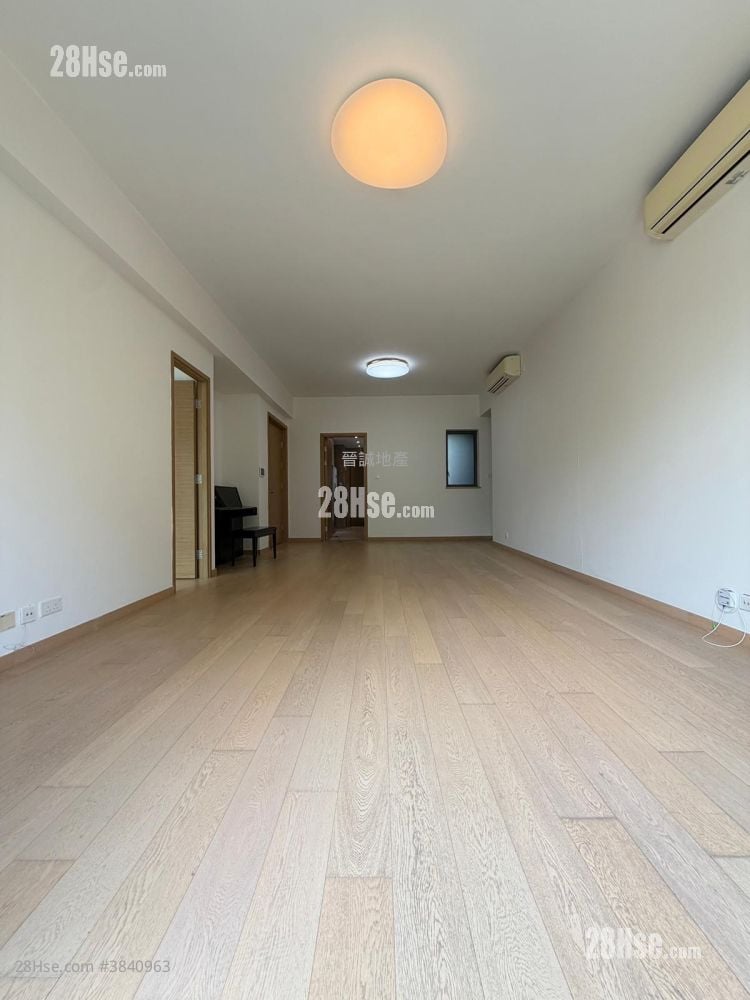 The Bloomsway Rental 5+ Bedrooms , 4 Bathrooms 1,405 ft²