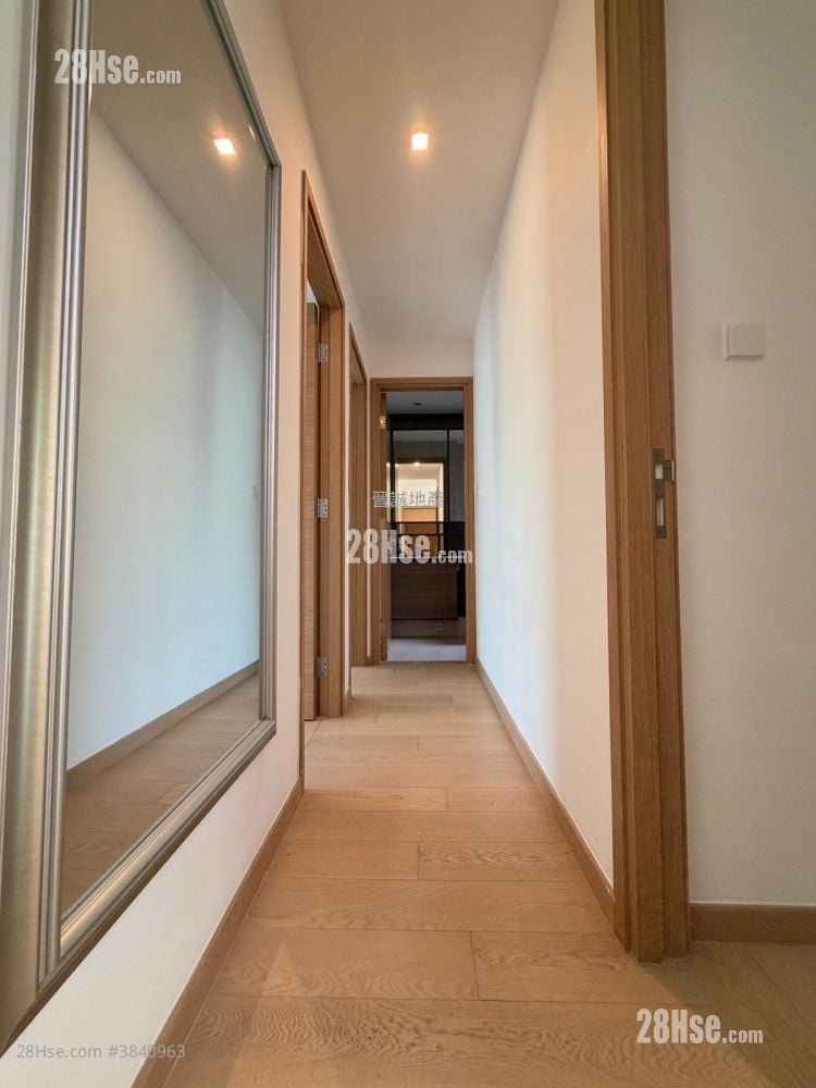 The Bloomsway Rental 5+ Bedrooms , 4 Bathrooms 1,405 ft²