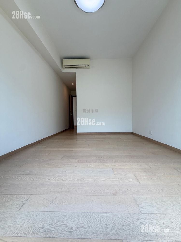 The Bloomsway Rental 5+ Bedrooms , 4 Bathrooms 1,405 ft²