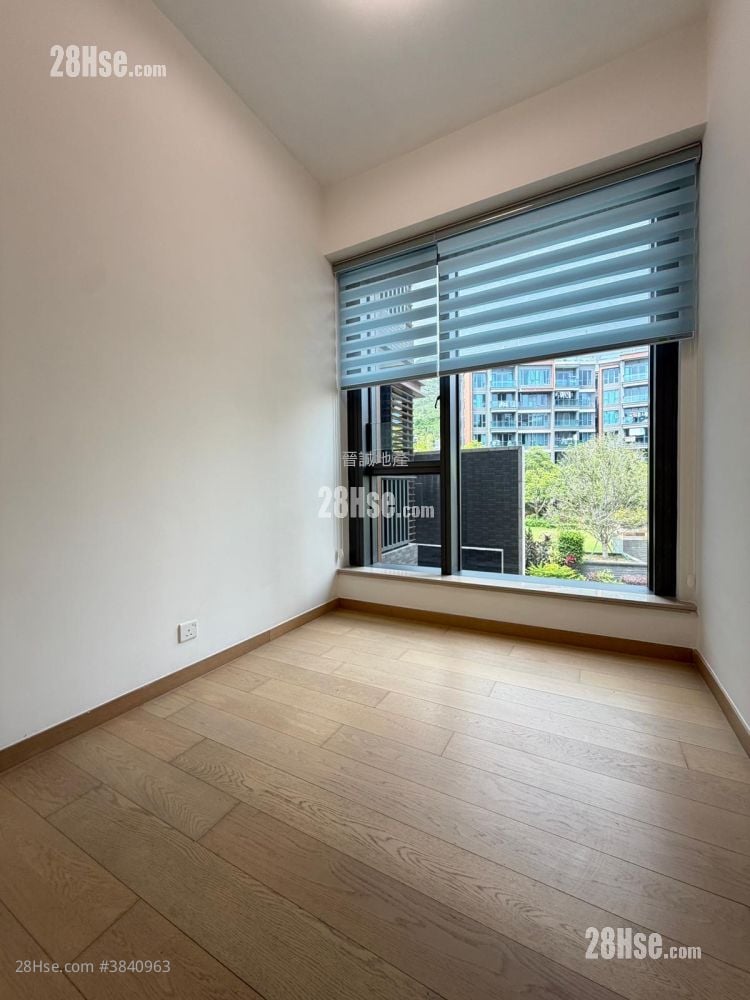 The Bloomsway Rental 5+ Bedrooms , 4 Bathrooms 1,405 ft²