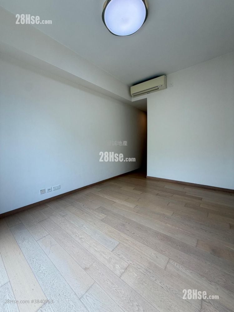 The Bloomsway Rental 5+ Bedrooms , 4 Bathrooms 1,405 ft²