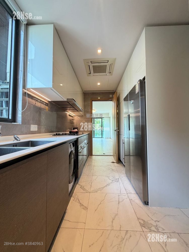 The Bloomsway Rental 5+ Bedrooms , 4 Bathrooms 1,405 ft²