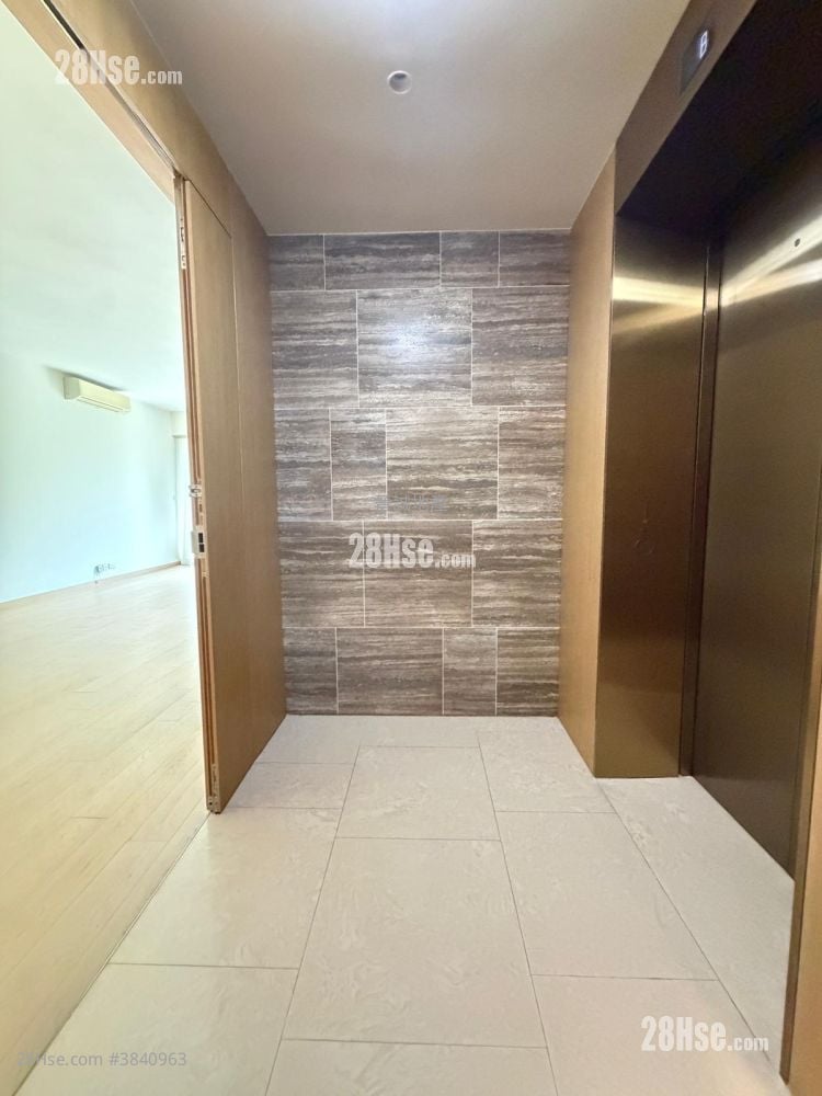 The Bloomsway Rental 5+ Bedrooms , 4 Bathrooms 1,405 ft²