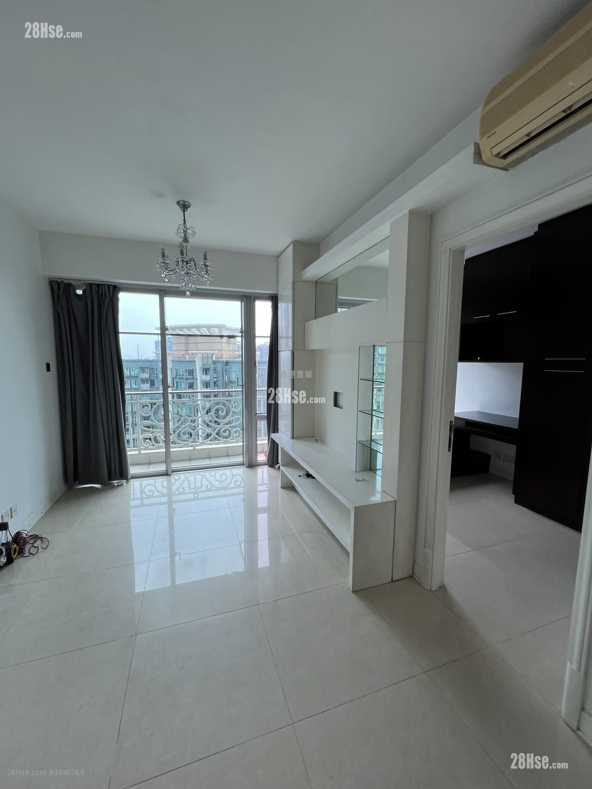 Banyan Garden Rental 2 Bedrooms , 1 Bathroom 516 ft²