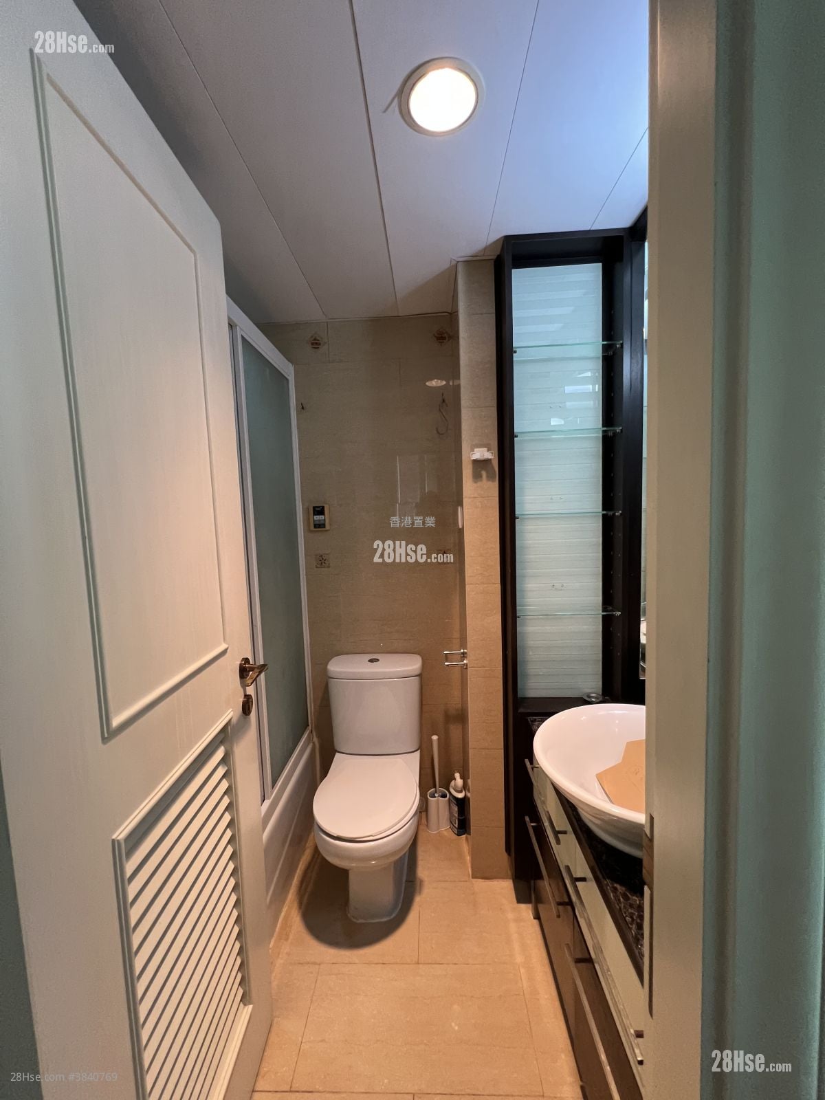 Banyan Garden Rental 2 Bedrooms , 1 Bathroom 516 ft²