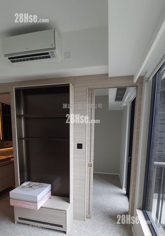 Artisan Garden Sell 1 Bedroom , 1 Bathroom 300 ft²