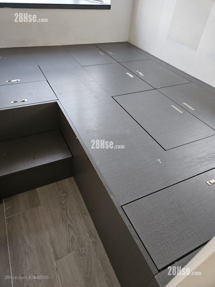 Wealthy Garden Rental 2 Bedrooms , 1 Bathroom 318 ft²
