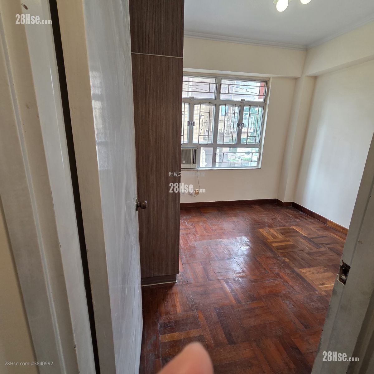 15 Grampian Road Sell 3 Bedrooms , 2 Bathrooms 836 ft²