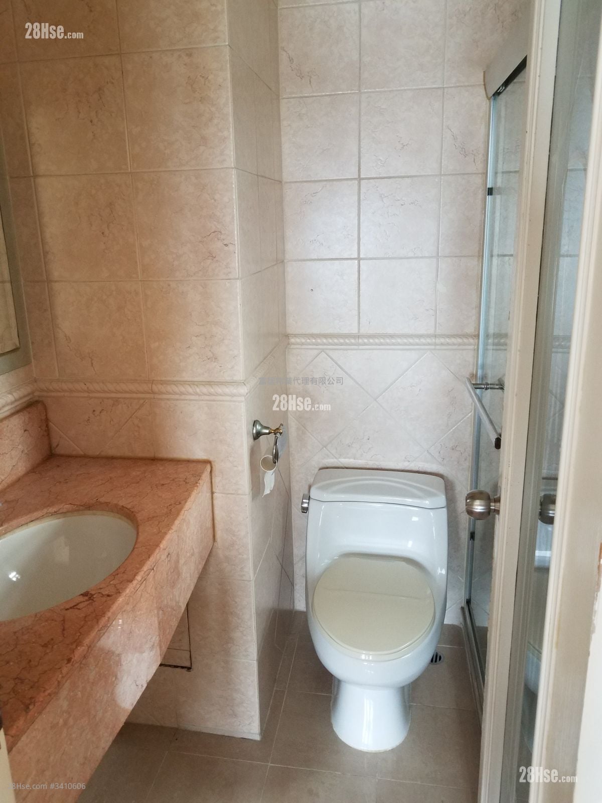 Rhine Garden Sell 3 Bedrooms , 2 Bathrooms 710 ft²