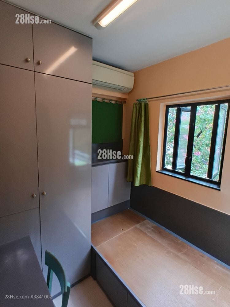 Shaukeiwan Plaza Rental 2 Bedrooms , 1 Bathroom 340 ft²