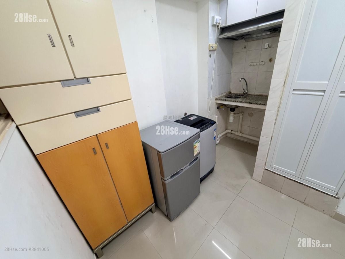 Man Yiu Building Rental 1 Bedroom , 1 Bathroom 160 ft²