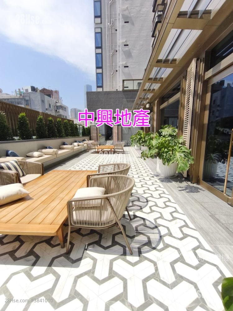 Topside Residence Rental 1 Bedroom 272 ft²