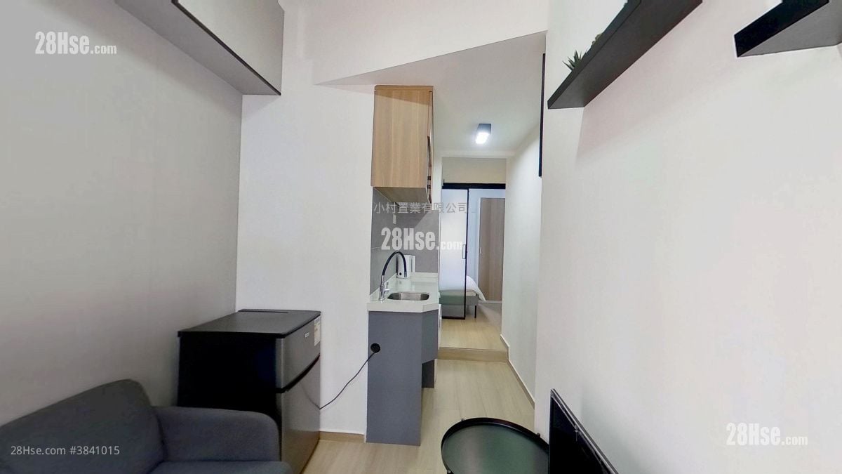 living room: 24 Elgin Street Rental 1 Bedroom , 1 Bathroom 200 ft²