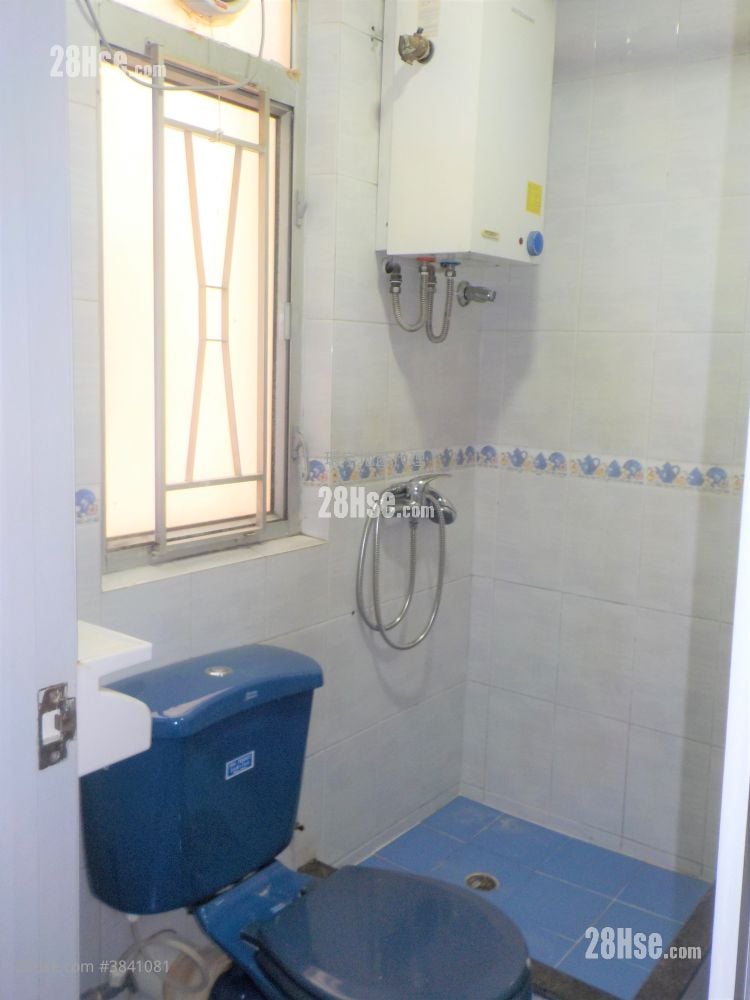Rich Building Rental 1 Bedroom , 1 Bathroom 297 ft²