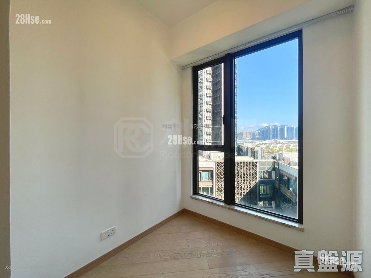 Vibe Centro Rental 2 Bedrooms , 1 Bathroom 504 ft²