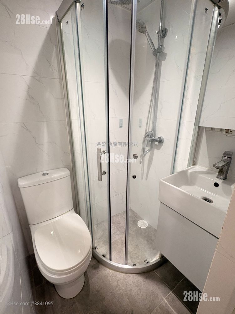 Chinese Mansion Rental 1 Bathroom 140 ft²