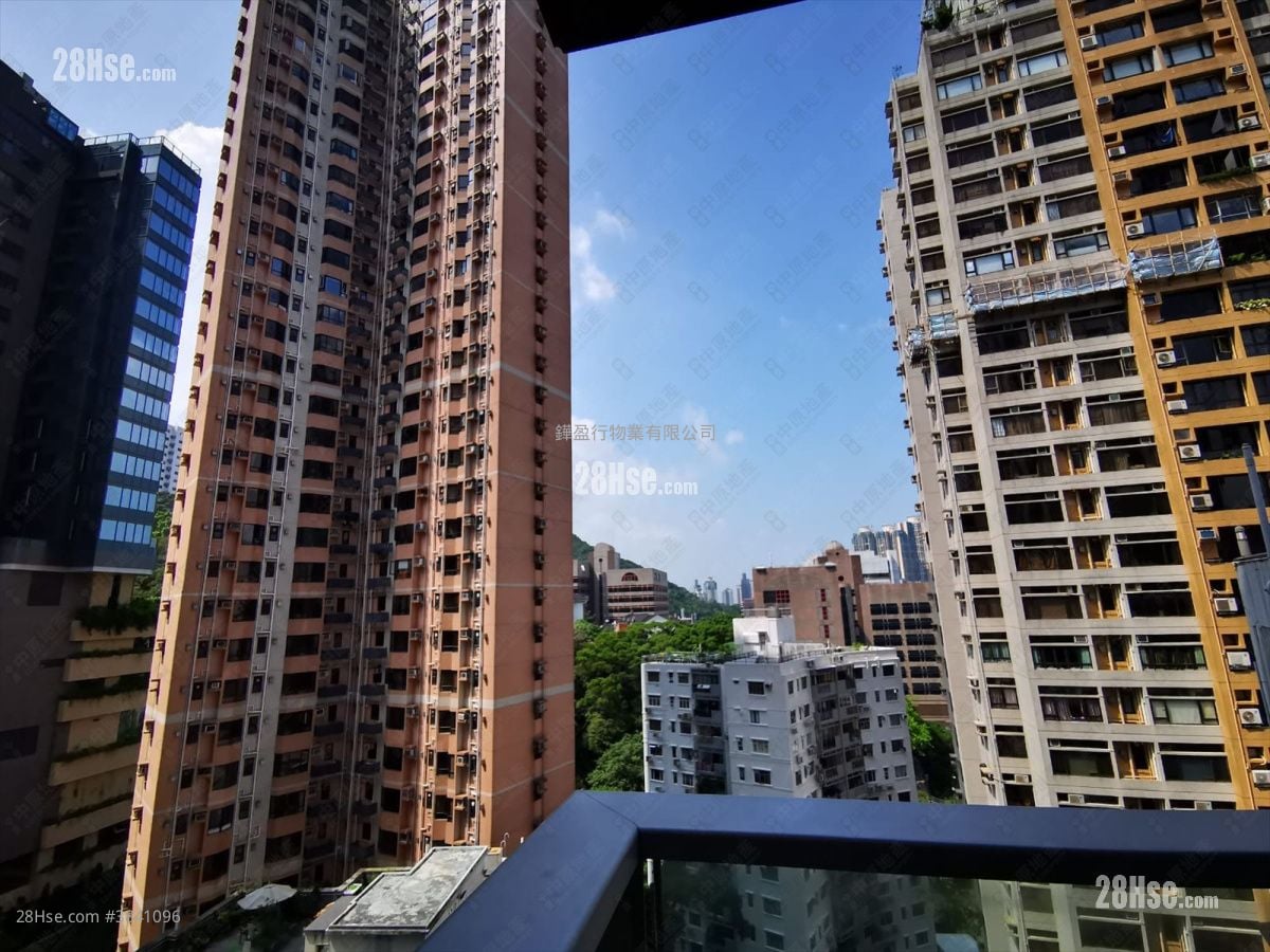 Babington Hill Rental 2 Bedrooms , 2 Bathrooms 621 ft²
