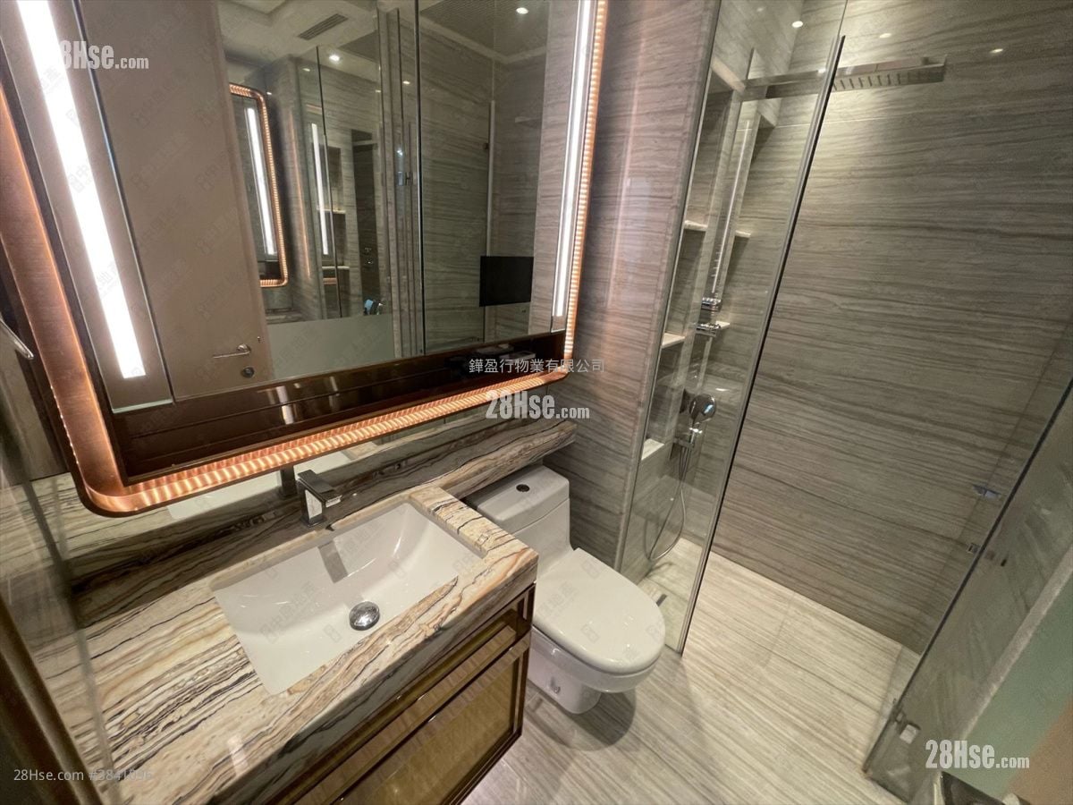 Babington Hill Rental 2 Bedrooms , 2 Bathrooms 621 ft²