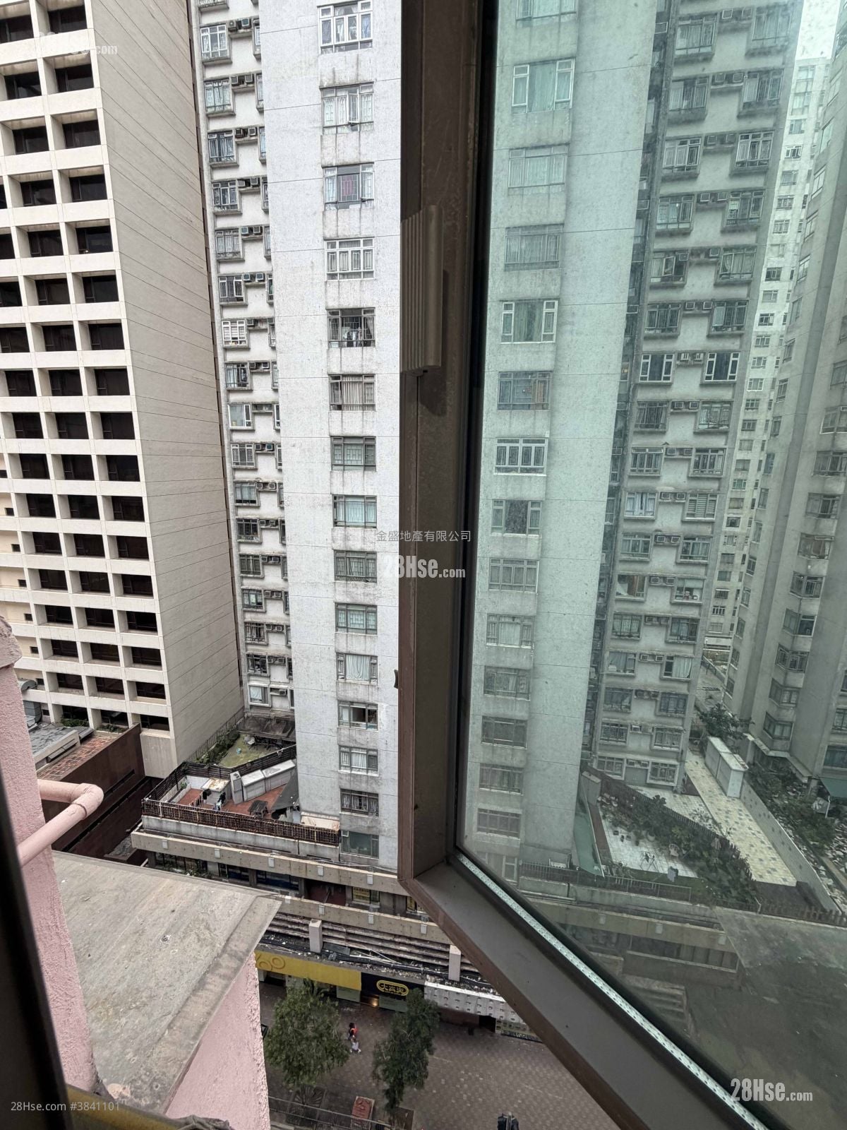 Chinese Mansion Rental 1 Bathroom 130 ft²