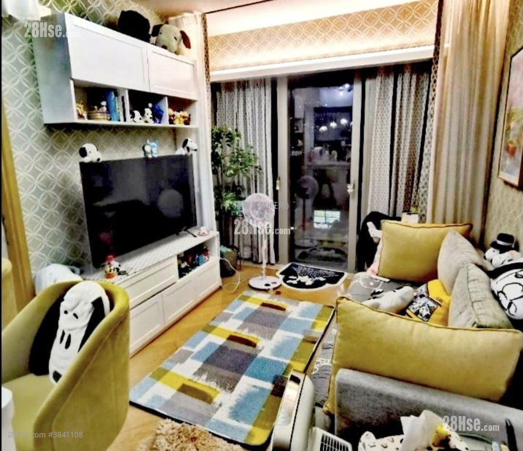 Macpherson Place Rental 1 Bedroom , 1 Bathroom 412 ft²