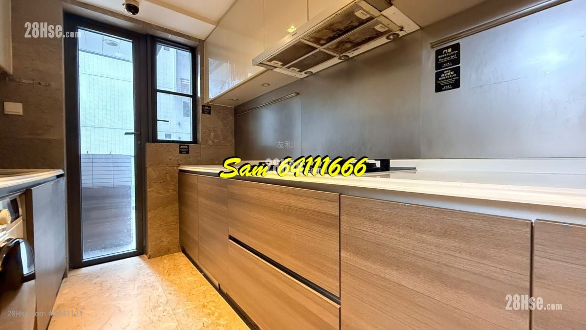 Parc Inverness Rental 3 Bedrooms , 2 Bathrooms 1,052 ft²