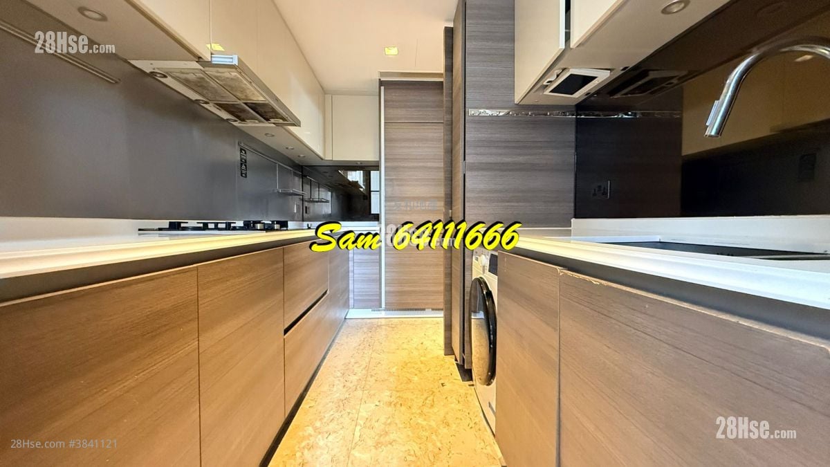 Parc Inverness Rental 3 Bedrooms , 2 Bathrooms 1,052 ft²