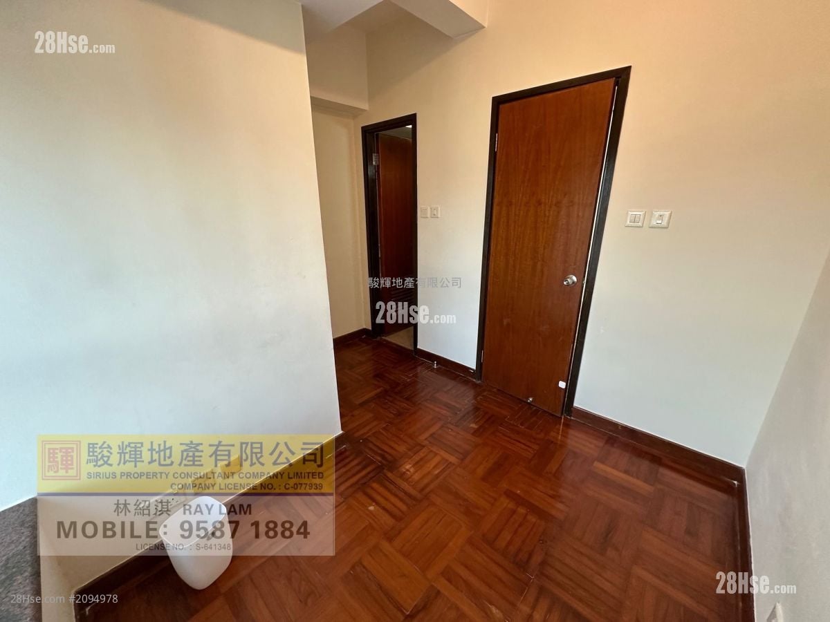 Flourish Mansion Rental 3 Bedrooms , 2 Bathrooms 662 ft²