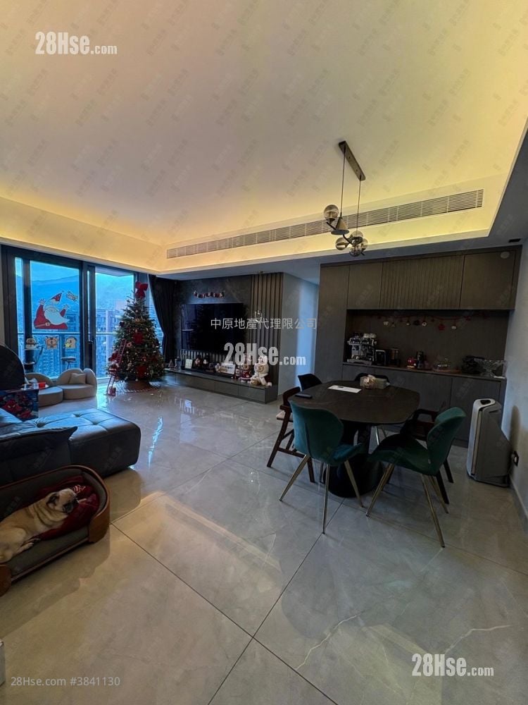 The Regent Sell 1,386 ft²