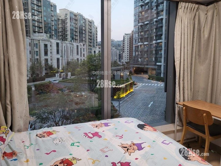 St Martin Sell 3 Bedrooms 714 ft²