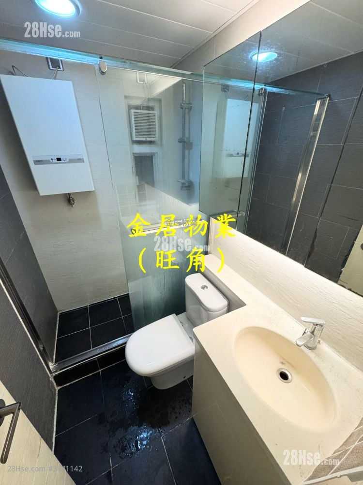 Kwong Fai Mansion Rental 2 Bedrooms , 1 Bathroom 386 ft²