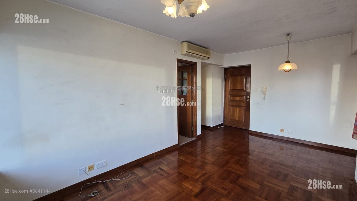 Honor Villa Sell 3 Bedrooms , 2 Bathrooms 681 ft²