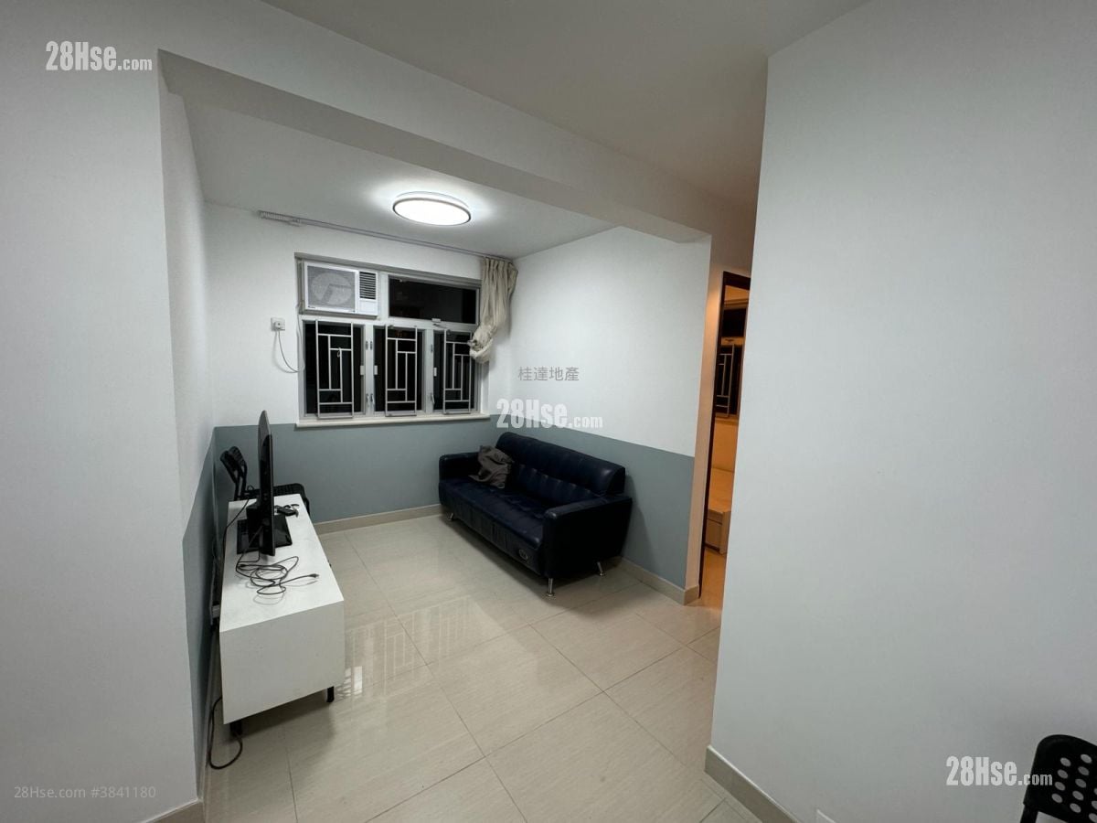Tsuen Wan Centre Rental 2 Bedrooms , 1 Bathroom 354 ft²