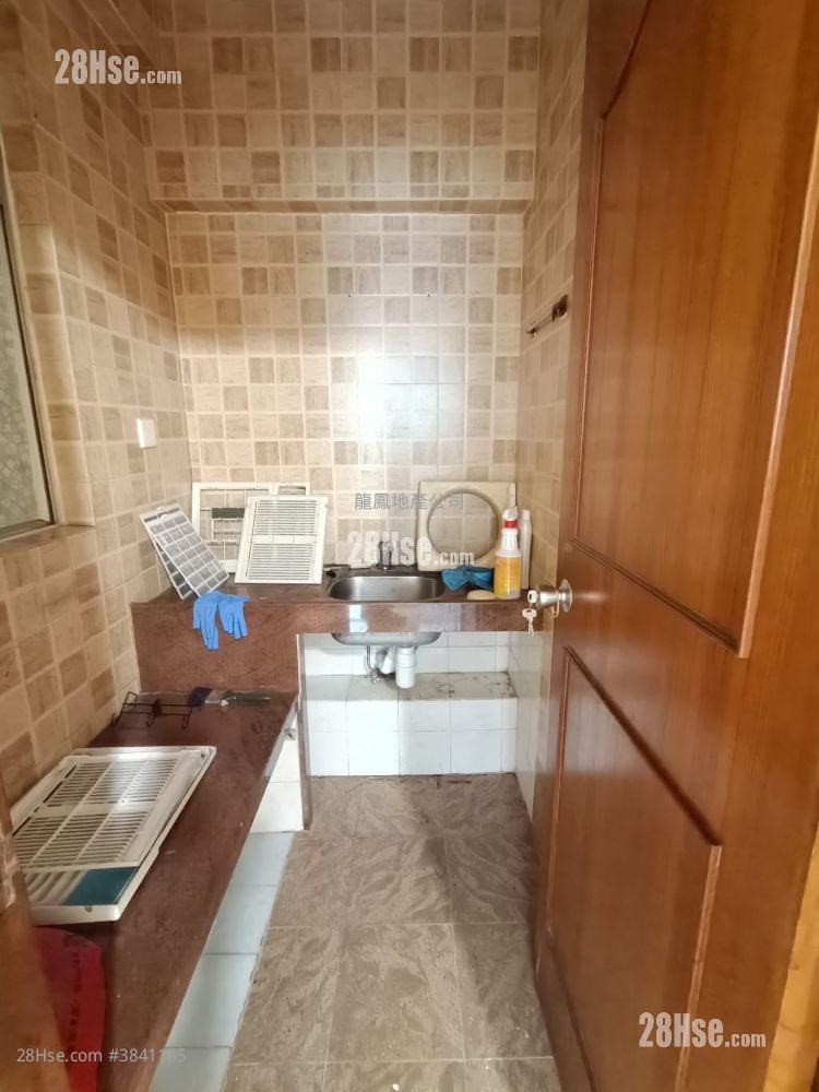 Bedford Mansion Sell 3 Bedrooms , 1 Bathroom 376 ft²