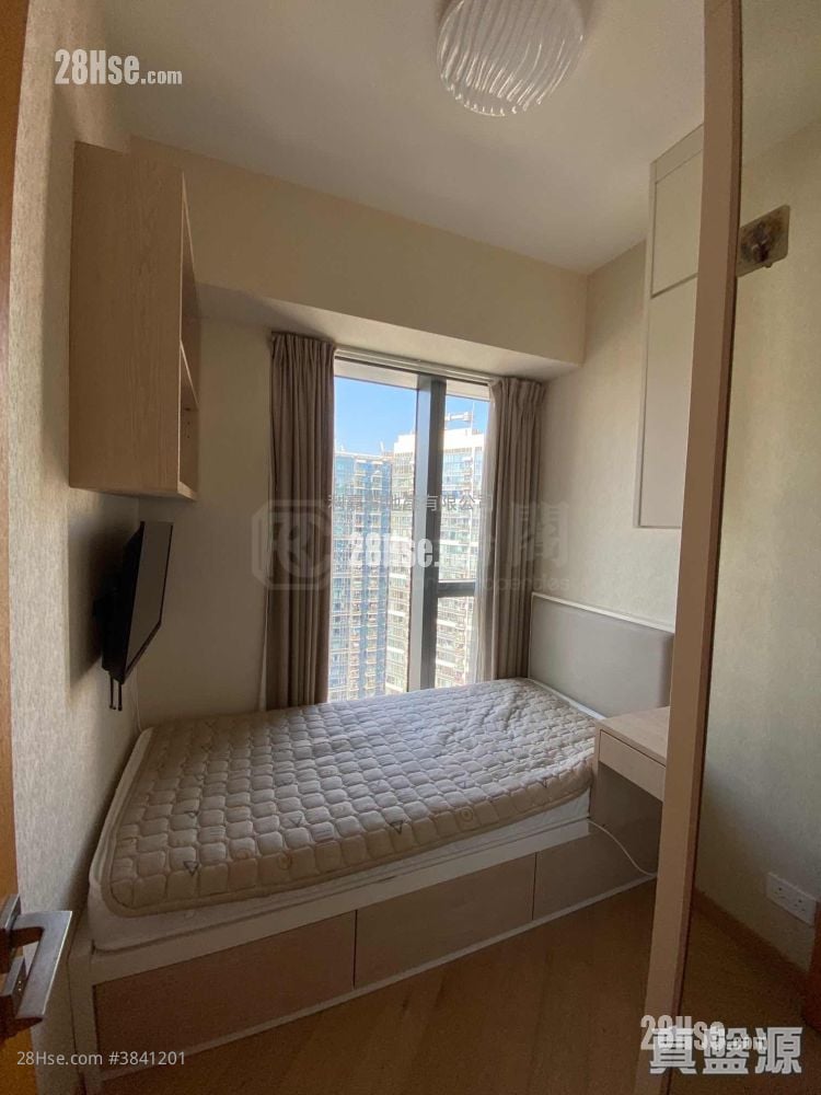 One Kai Tak(Ii) Rental 3 Bedrooms , 2 Bathrooms 799 ft²