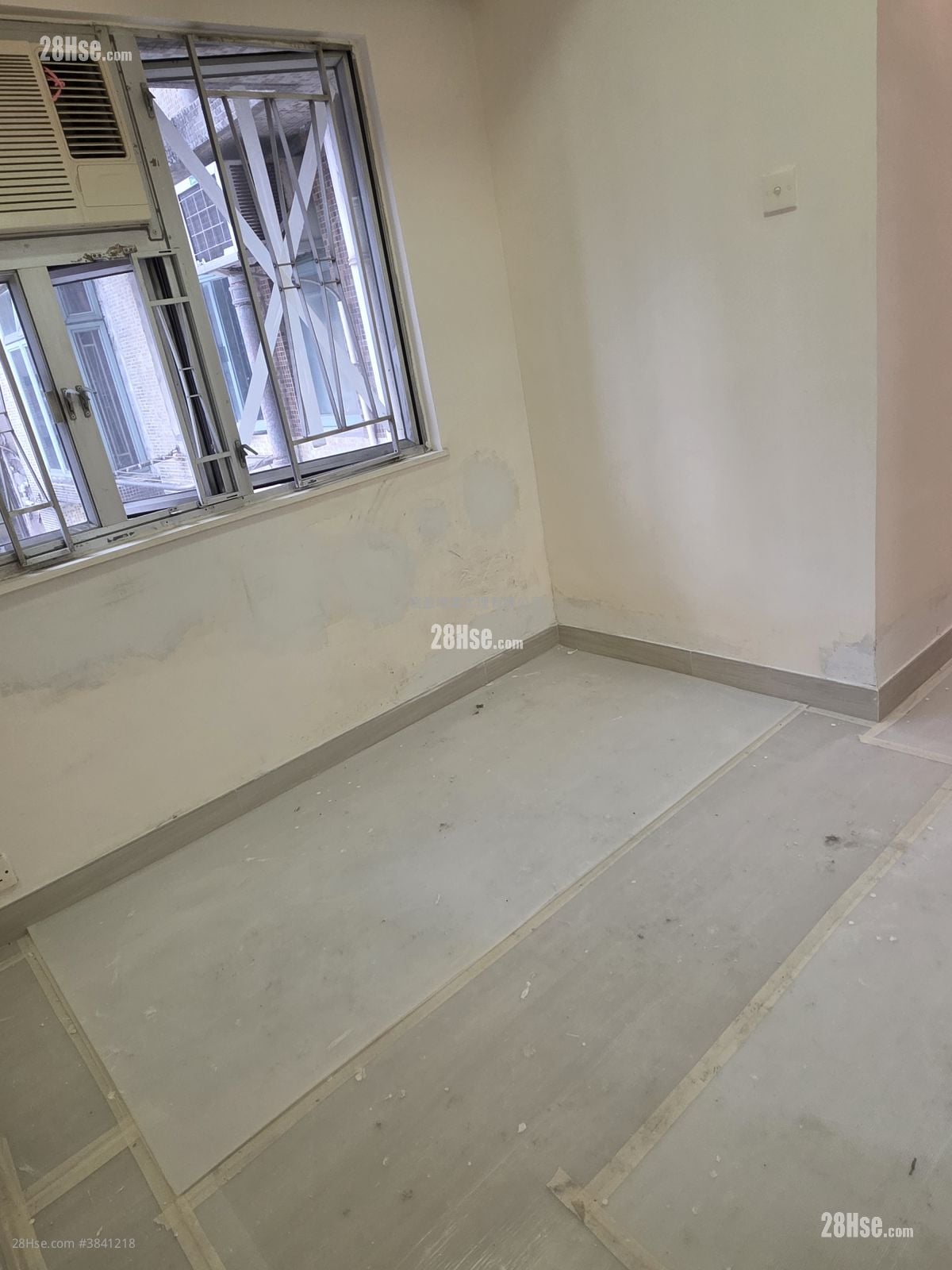 Odeon Building Rental 2 Bedrooms , 1 Bathroom 371 ft²