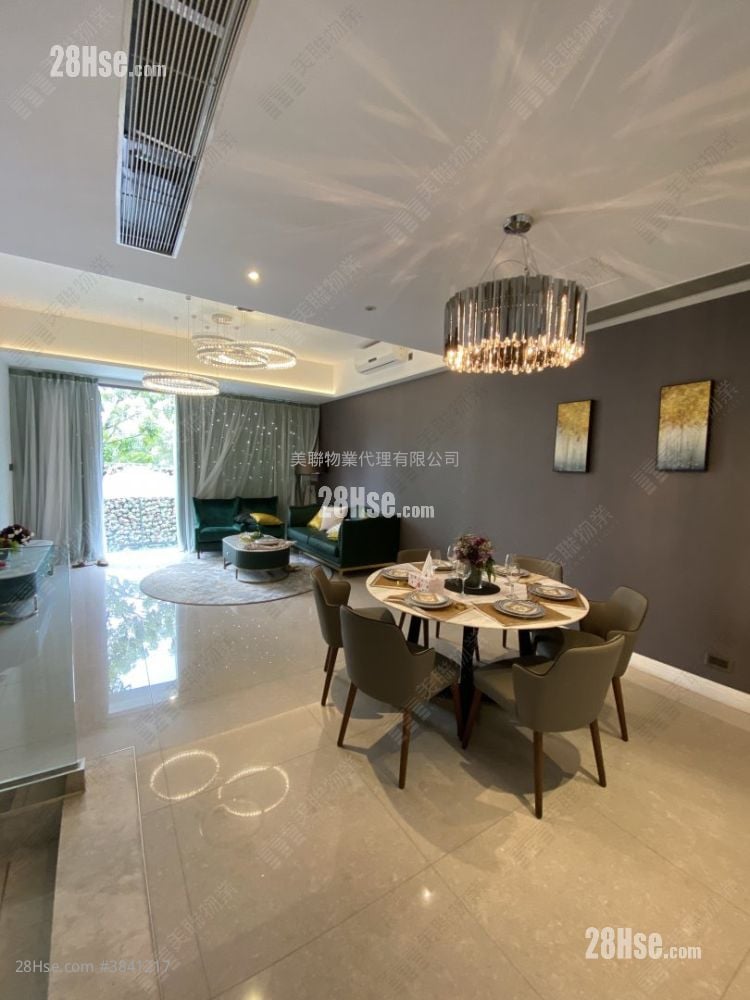 La Mansion Rental 4 Bedrooms , 3 Bathrooms 1,589 ft²
