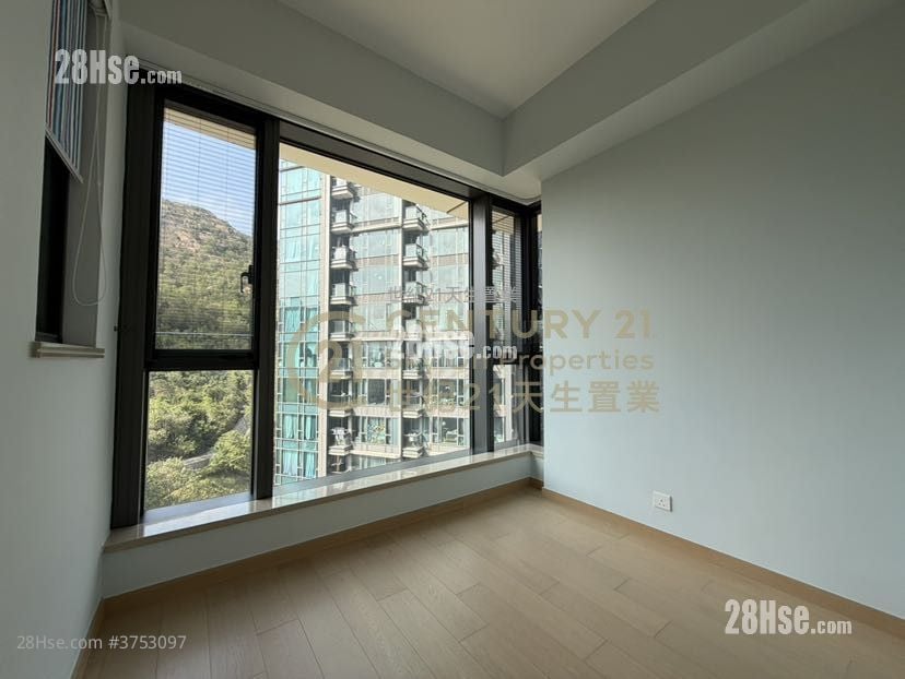满名山 租盘 2 房 , 1 浴室 586 平方尺